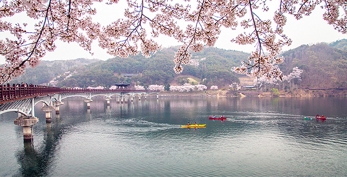 Wolyeong-gyo Bridge